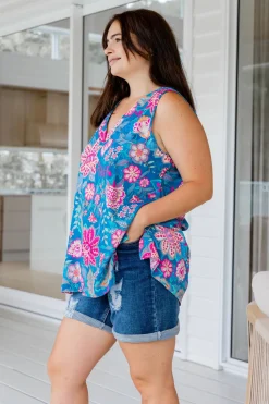 Proud Poppy Clothing Dannie Top in Paisley Floral PaisleyFloral Hot
