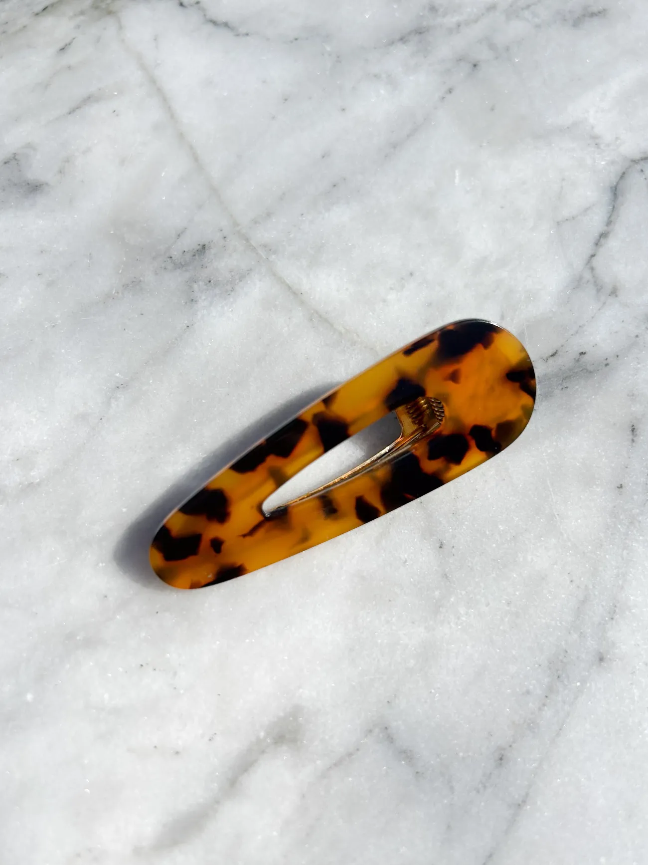Proud Poppy Clothing Dark Tortoiseshell Coloured Round - Hair Clip Best