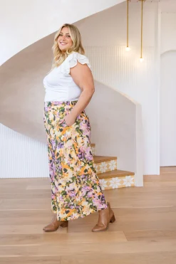 Proud Poppy Clothing Larsa Linen Blend Pants in Mirage Fashion