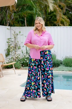 Proud Poppy Clothing Larsa Pants in Kasey Leopard by Kasey Rainbow New