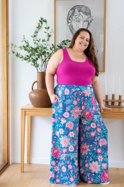 Proud Poppy Clothing Larsa Pants in Paisley Floral PaisleyFloral Hot