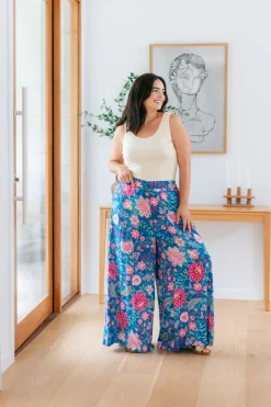 Proud Poppy Clothing Larsa Pants in Paisley Floral PaisleyFloral Hot