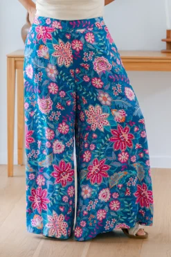 Proud Poppy Clothing Larsa Pants in Paisley Floral PaisleyFloral Hot