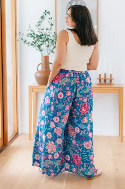 Proud Poppy Clothing Larsa Pants in Paisley Floral PaisleyFloral Hot