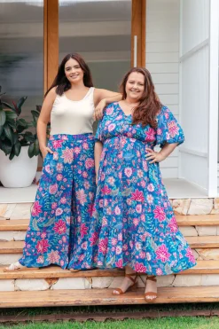 Proud Poppy Clothing Larsa Pants in Paisley Floral PaisleyFloral Hot