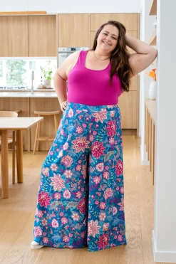 Proud Poppy Clothing Larsa Pants in Paisley Floral PaisleyFloral Hot