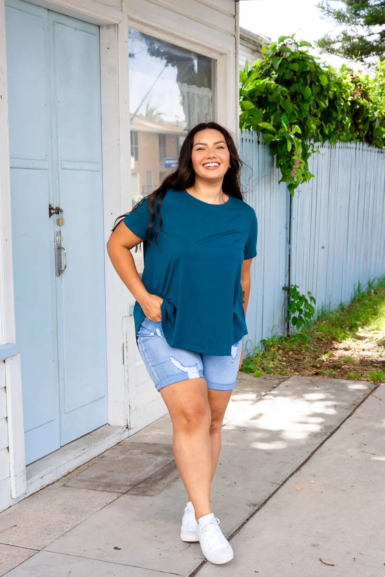 Proud Poppy Clothing Macey Hi-Low T-Shirt in Teal Online