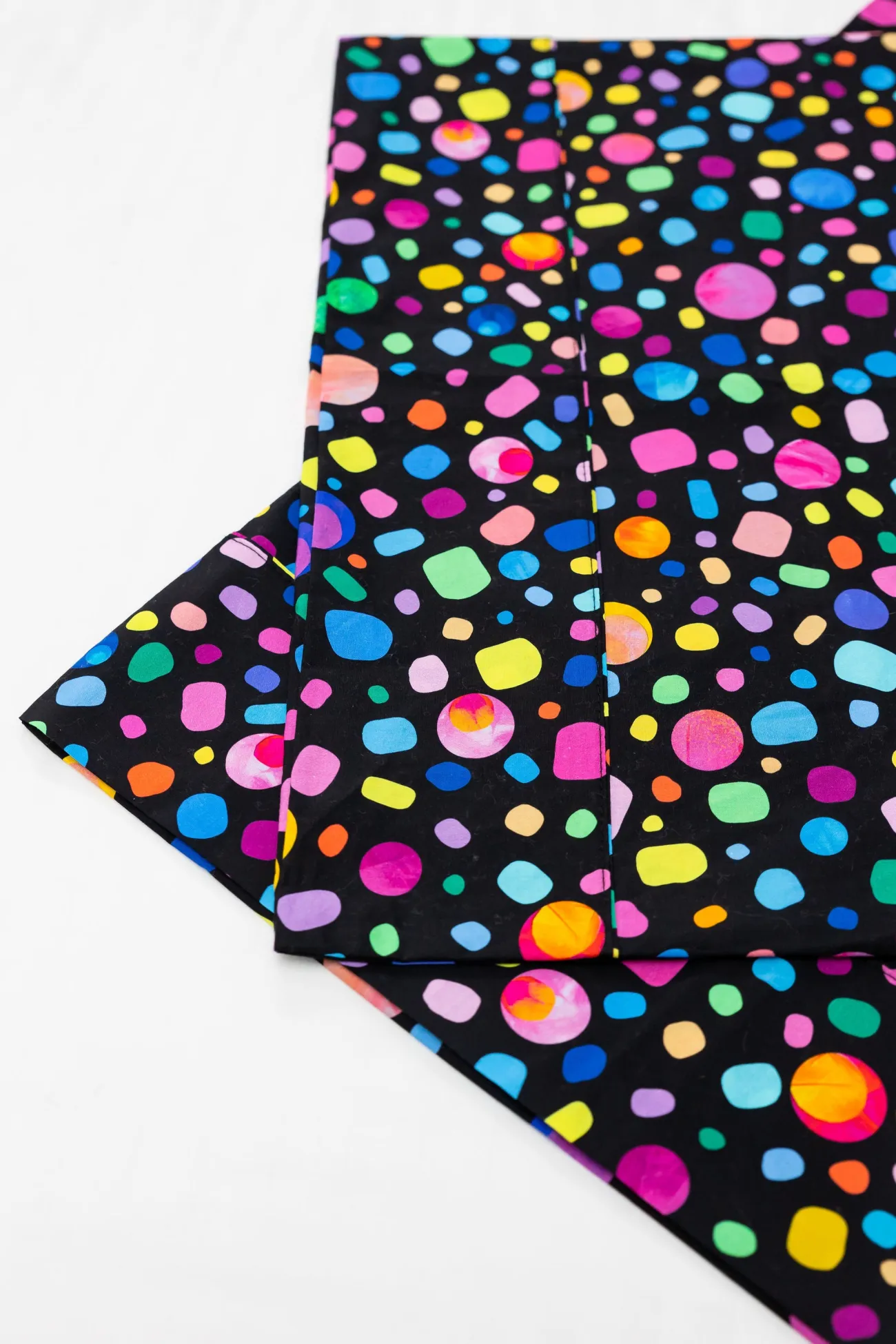 Proud Poppy Clothing Sleep Bright Black Pebble Sheet Set by Kasey Rainbow Clearance