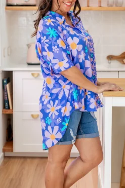 Proud Poppy Clothing Tammin Shirt in Lilac Daisies Online