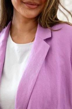 Proud Poppy Clothing Tammy Linen Blend Blazer in Berry Outlet